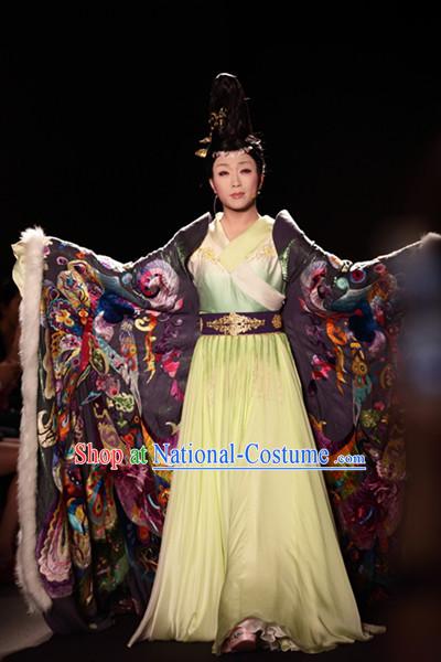 Stage Performance Ancient Chinese Empress Costumes and Hair Accessories