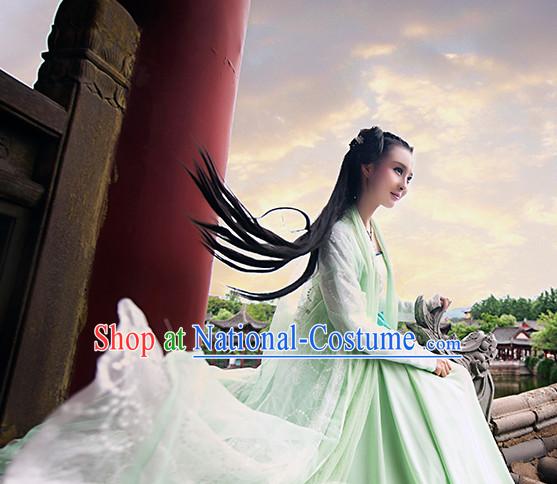 Chinese Ancient Light Green Super Female Hero Garment