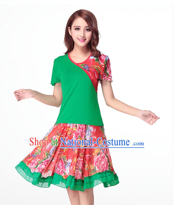 Asia Chinese Festival Parade Folk Dance Costume Wholesale Clothing Group Dance Costumes Dancewear Supply for Women