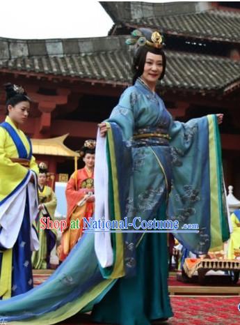 Period of the Northern and Southern Dynasties Chinese Costume Chinese Classic Costumes National Garment Outfit Clothing Clothes Empress Queen Costume and Hair Jewelry for Women