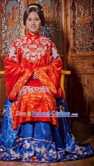 Ming Dynasty Ancient Chinese Costumes Classic Clothing Clothes Garment Outfits Dance Wear Embroidered Crane Wedding Dresses and Hair Jewelry for Women