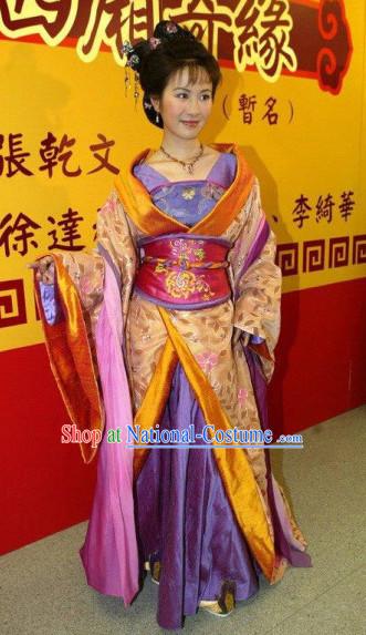 Ancient Chinese Tang Princess Clothing and Head Accessories Complete Set