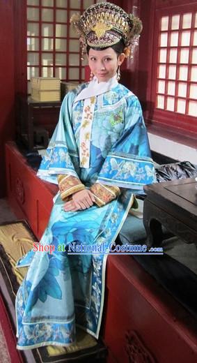 Qing Dynasty Empress Clothes and Hair Accessories