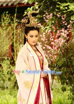 Traditional Chinese Empress Clothes and Hair Accessories