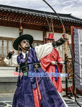 Traditional Korean Archer Costumes for Men