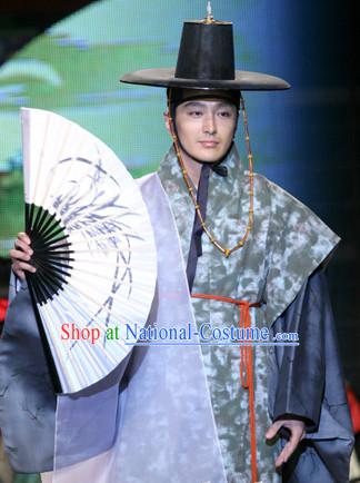 Traditional Korean Scholar Costume for Men