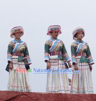 China Yunnan Lijiang Miao Minority Clothes and Hat for Women