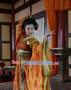 Tang Dynasty Yang Yuhuan Beauty Hanfu Clothes and Hair Jewelry Full Set