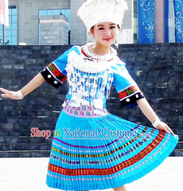 China Hmong Miao Ethnic Clothing and Silver Hat for Girls