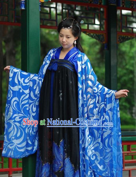 Chinese Tang Dynasty Robe and Skirt for Women