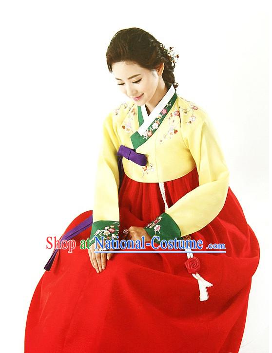 Folk Korean Formal Dress for Women