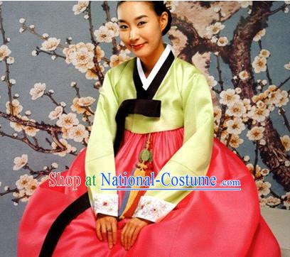 Traditional Korean Female Hanbok Outfit Complete Set