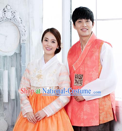 Korean Couple National Costumes Traditional Costumes Hanbok Korea