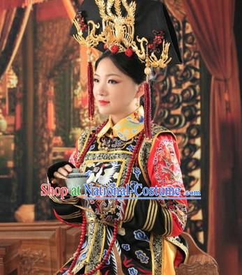 Chinese Traditional Queen Embroidered Phoenix Gown and Hair Jewelry Complete Set