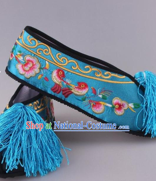 Chinese Beijing Opera Hua Dan Hua Tan Embroidered Flower Shoes for Women