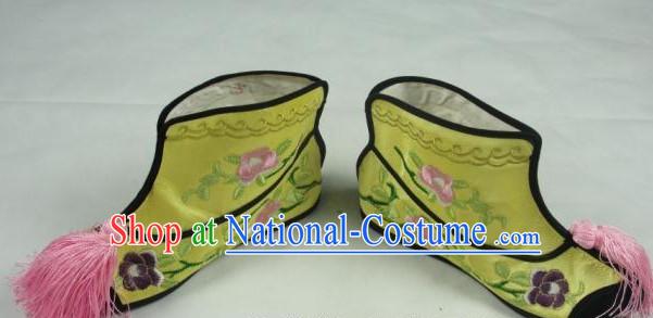 Chinese Peking Opera Embroidered Boots for Ladies