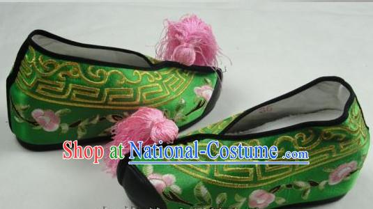 Inside High Heel Chinese Beijing Opera Embroidered Shoes for Ladies