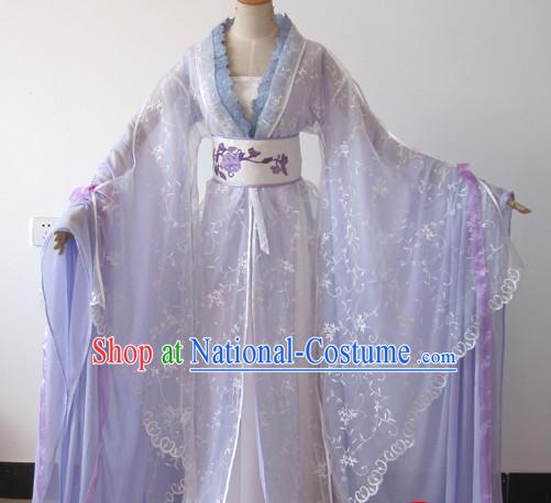 Chinese Ancient Empress Hanfu Outfit for Women with Long Tail