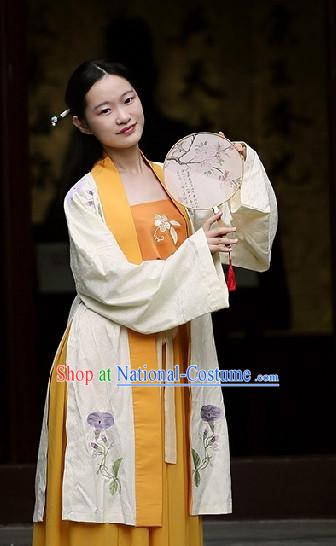 Chinese Folk Hanfu Robe Clothes and Fan Complete Set for Women