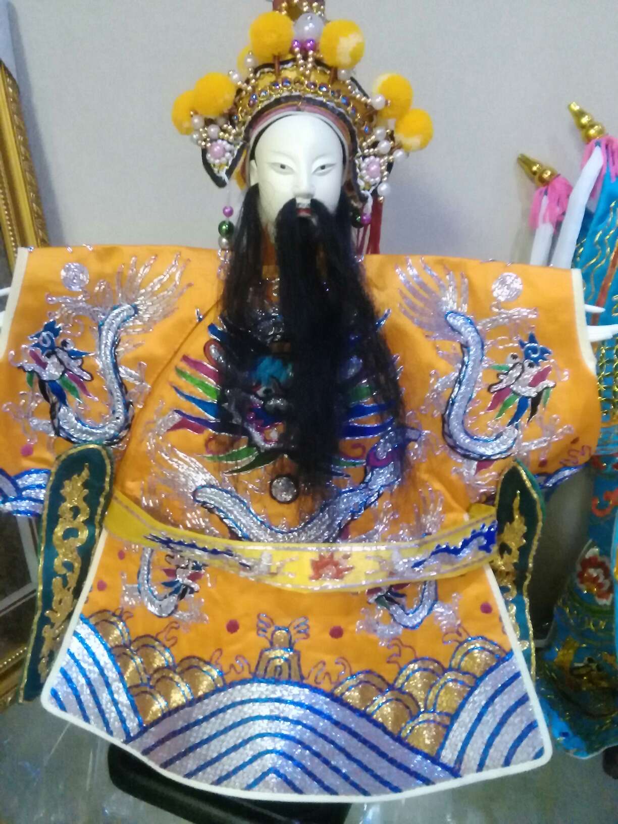 Top Master Made Hands Embroidered Chinese Ancient Emperor Puppet