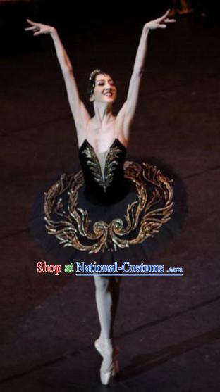 Chinese Teenagers Dance Costume and Hair Decorations for Competition