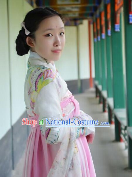 Tang Dynasty Clothes and Hair Accessories for Women