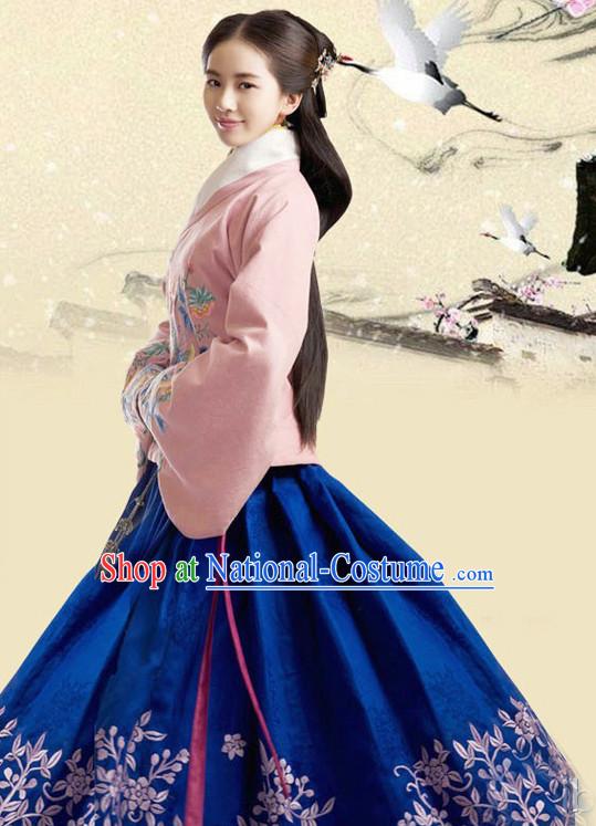 Ancient Chinese Ming Dynasty Garment Complete Set for Women