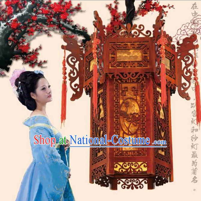 Chinese Ancient Handmade and Carved Natural Wood Hanging Lantern