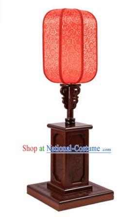 Chinese Ancient Handmade and Carved Natural Wood Desk Lantern