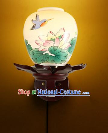 Chinese Classical Handmade and Carved Natural Wood Wall Palace Lantern