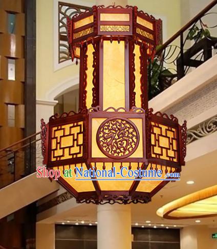 Traditional Chinese Classical Natural Wood and Carved Hanging Palace Lantern