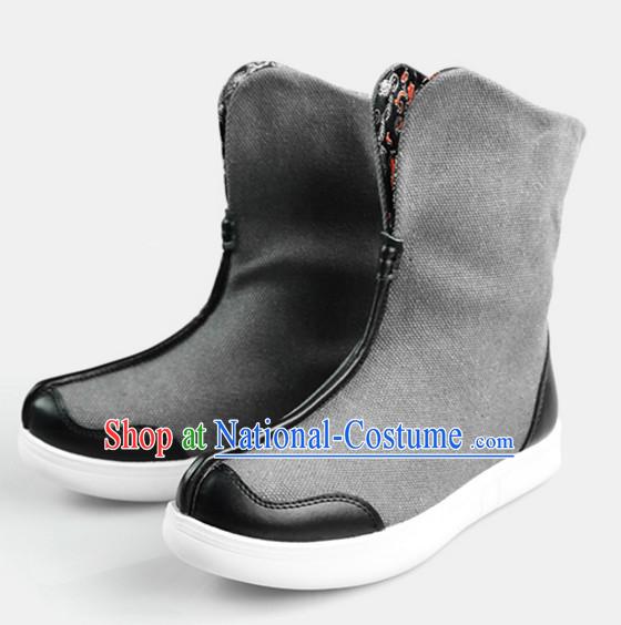 Traditional Chinese Style Classic Handmade Grey Boots for Men