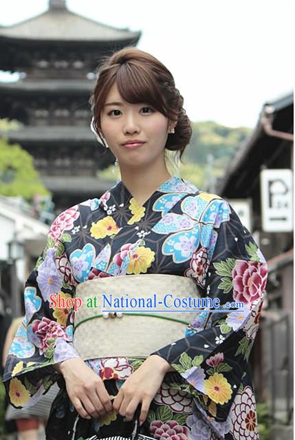 Japanese Kimono Kimonos for sale dress wedding fabric history vintage buy male kimono costume silk robe