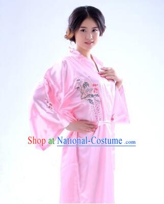 Kimono Japanese Traditional Clothes Stage Show Wafuku Aristolochia ringens Tomesode Pink