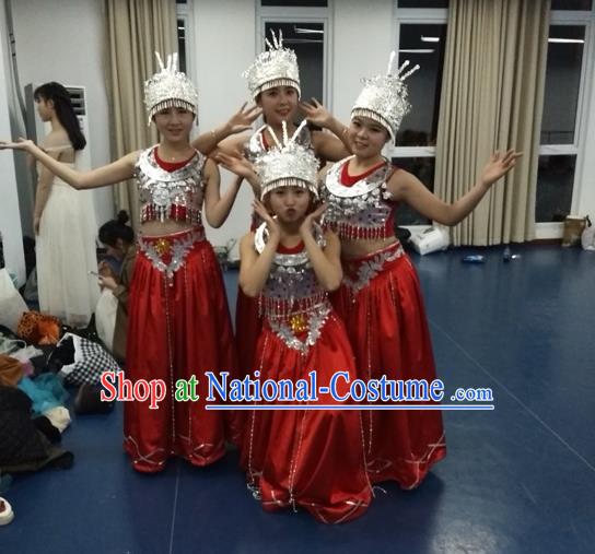 Traditional Chinese Miao Nationality Dancing Costume, Hmong Female Folk Dance Ethnic Pleated Skirt, Chinese Minority Nationality Embroidery Costume for Women