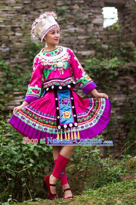 Traditional Chinese Miao Nationality Dancing Costume Accessories Necklace, Hmong Female Folk Dance Ethnic Pleated Skirt and Headwear, Chinese Minority Tujia Nationality Embroidery Costume and Hat for Women