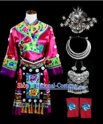 Traditional Chinese Miao Nationality Dancing Costume Accessories Necklace, Hmong Female Folk Dance Ethnic Pleated Skirt and Headwear, Chinese Minority Tujia Nationality Embroidery Costume and Hat for Women