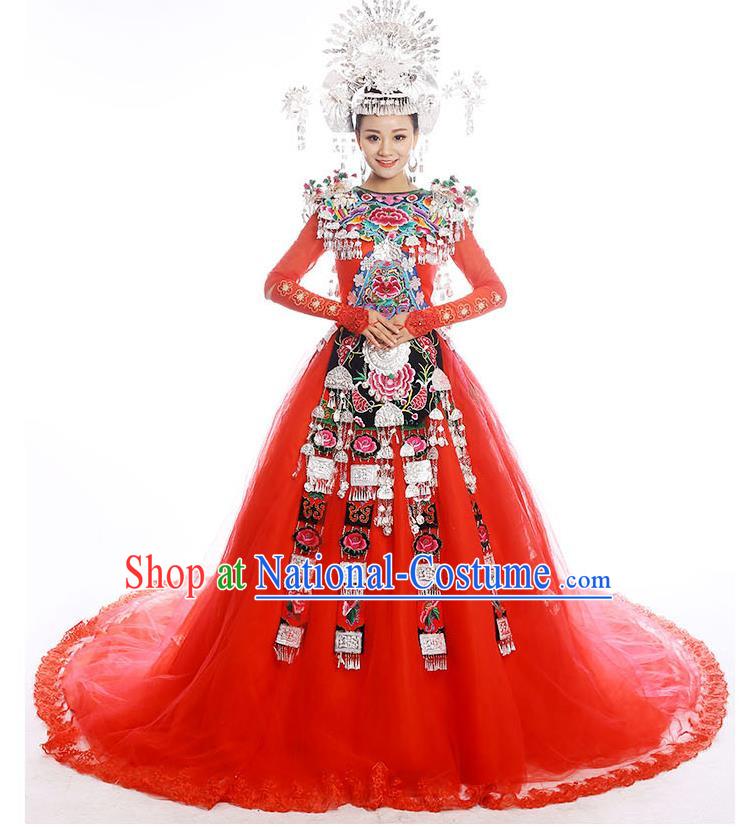 Traditional Chinese Miao Nationality Wedding Costume Accessories Crown, Necklace, Hmong Female Wedding Ethnic Trailing Dress and Phoenix Silver Headwear, Chinese Minority Nationality Embroidery Costume and Hat for Women