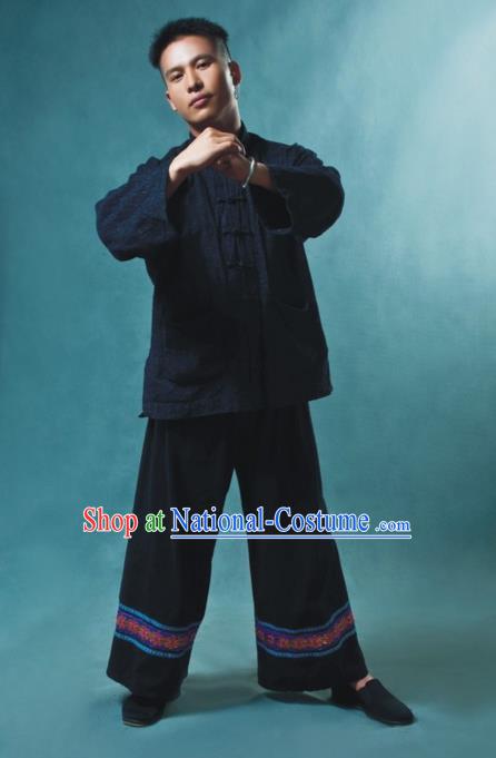 Traditional Chinese Miao Nationality Dancing Costume, Hmong Male Folk Dance Ethnic Dress, Chinese Minority Miao Nationality Embroidery Costume for Men