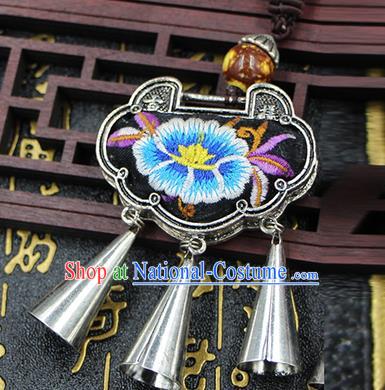 Traditional Chinese Miao Nationality Necklace, Hmong Folk Wedding Embroidery Sweater Chain, Chinese Minority Nationality Jewelry Accessories for Women