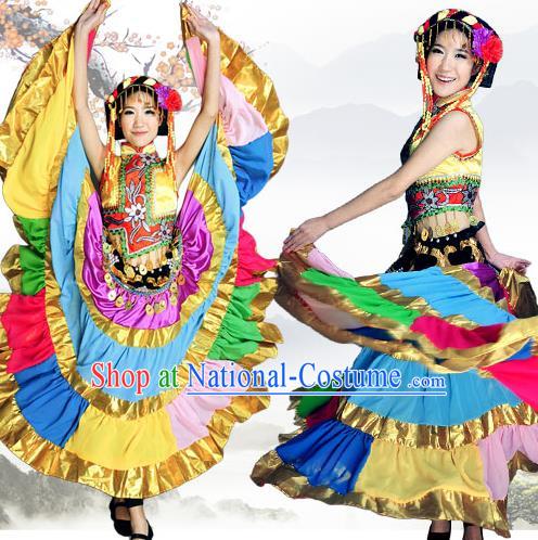 Traditional Chinese Yi Nationality Dancing Costume, Yizu Female Folk Dance Ethnic Pleated Skirt, Chinese Minority Yi Nationality Embroidery Costume for Women