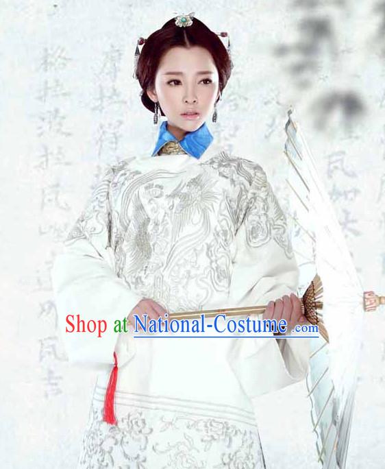 Chinese Ancient Ming Dynasty Empress Embroidered Clothing and Hair Jewelry Complete Set for Women