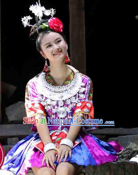 Chinese Folk Miao Ehtnic Clothing for Women