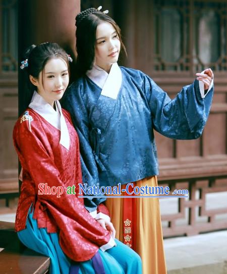 Red Ancient Chinese Ming Dynasty Clothing for Women