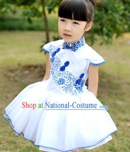 Traditional Chinese Classical Group Dance Dancing Costumes Complete Set for Girls