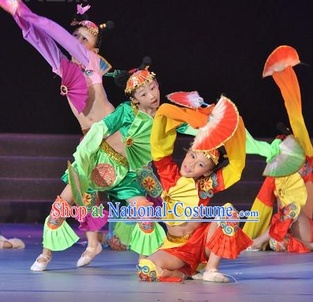 Chinese Traditional Festival Stage Fan Dance Dress Dancewear Costumes Dancer Costumes Dance Costumes Chinese Dance Clothes Traditional Chinese Clothes Complete Set for Kids