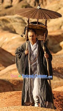 Ancient Chinese Tang Dynasty Tang Seng Traveler Costumes Complete Set for Men