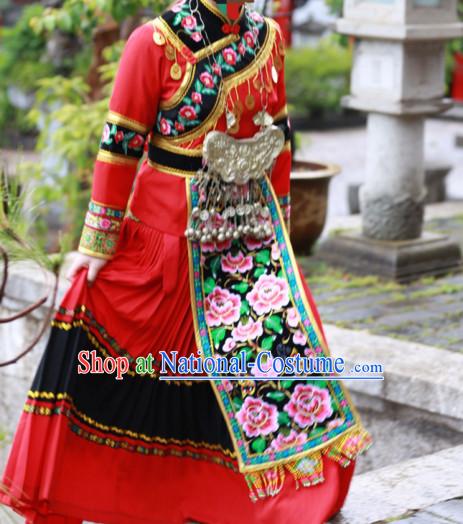 Chinese Ethnic Groups Wear Dresses Traditional Clothing for Women