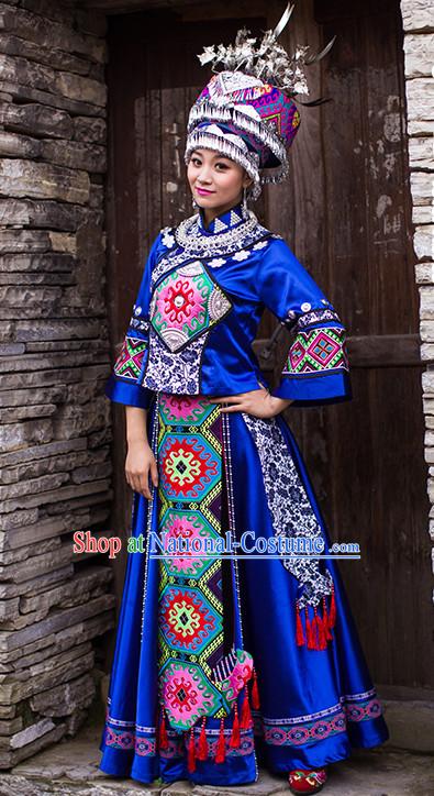 Chinese Ethnic Groups Wear Dresses Traditional Clothing for Women