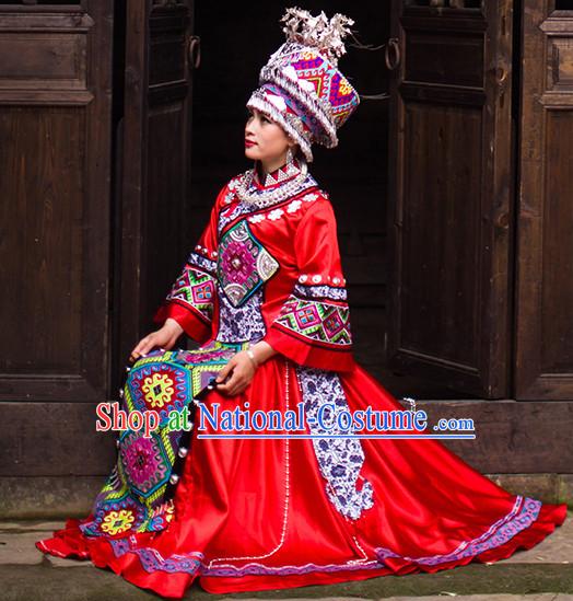 Chinese Ethnic Groups Wear Dresses Traditional Clothing for Women